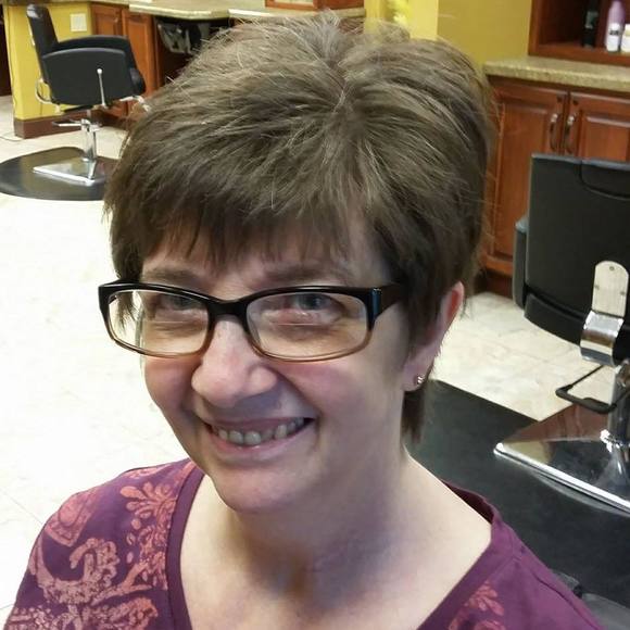 Meet your Posher, Tammy - Picture 1 of 1